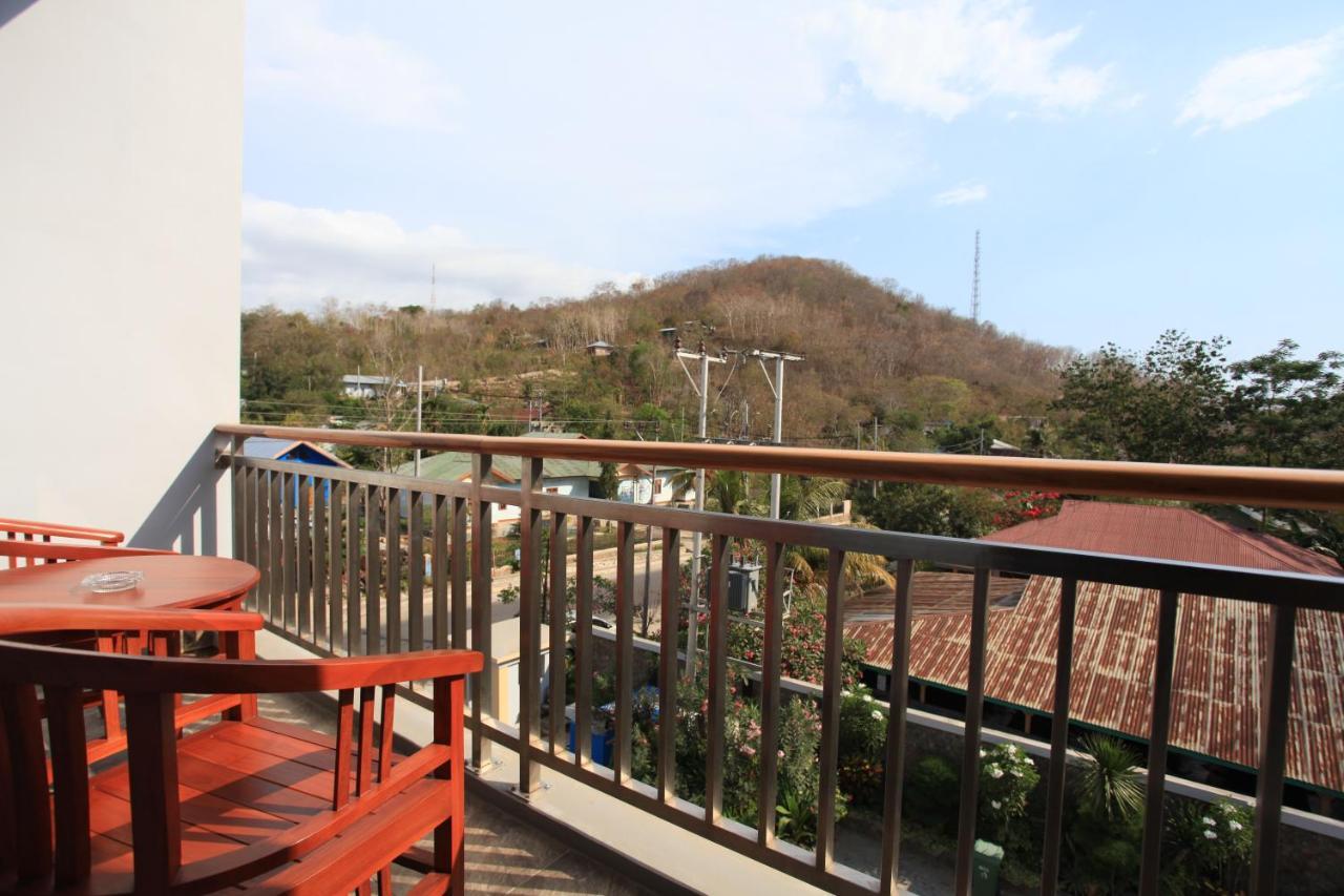 Kalton Hotel Labuan Bajo Exterior photo